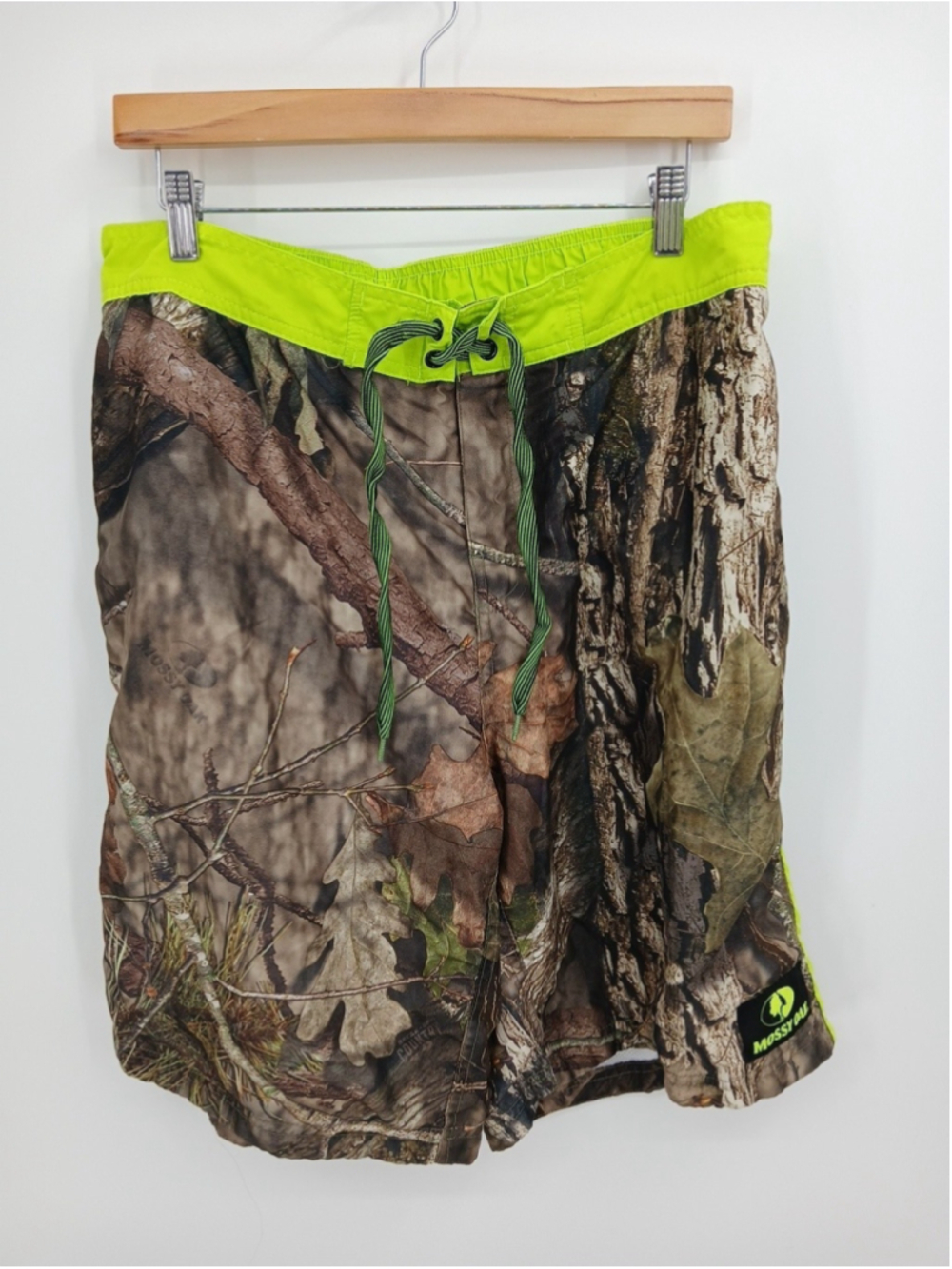 Mossy Oak Camo Green Swim Board Shorts Mens XL Mesh Lined Pockets